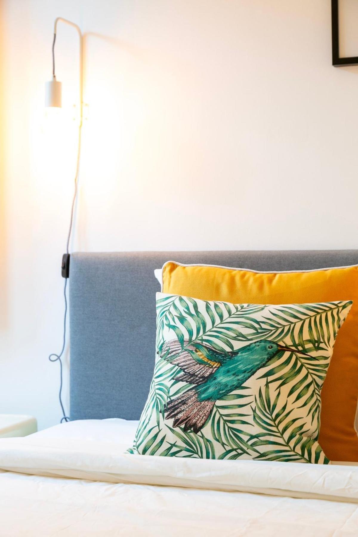 Cozy And Bright 1bdr Flat In Typical Neighborhood! Apartamento Lisboa